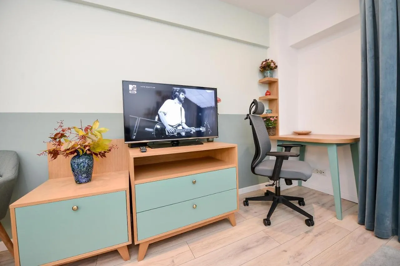 Victoriei_Majestic Apartment Bucharest